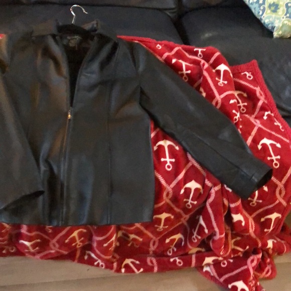 Leather jacket by Dialogue - Picture 4 of 5
